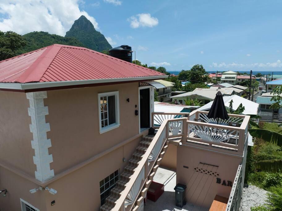 Maggie'S Inn Soufrière 외부 사진